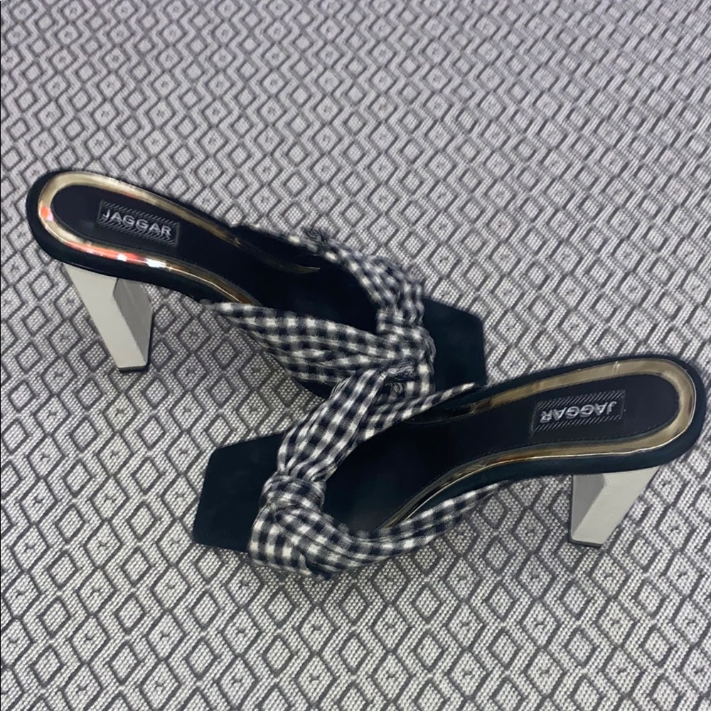 Jaggar Women's Black & White Checkered Heels 3.5” Gently used size:37